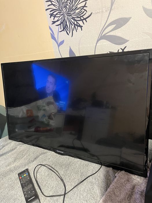 Telefunken 39 Toshiba 32