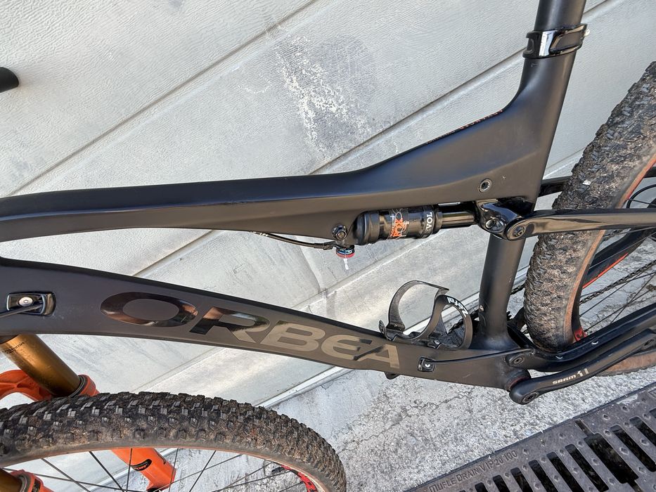 Продавам Orbea Oiz 29 – карбон, Fox Factory , XC / Marathon