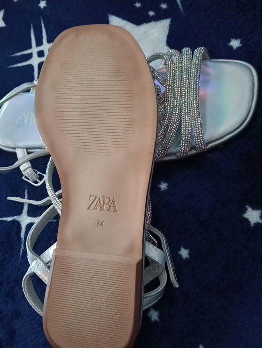 Sandale Zara, fetițe, preț 100 lei