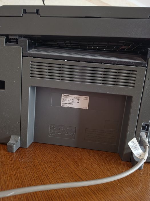 Продам принтер Canon MFU 4410