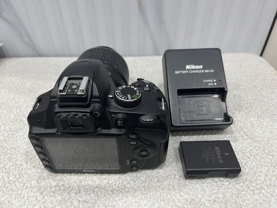 Фотоапарат Nikon D3200