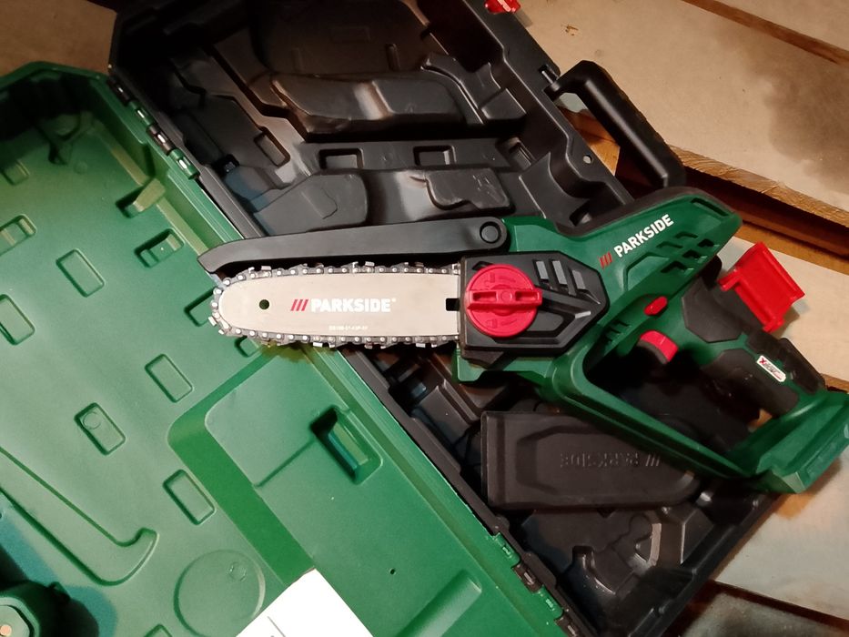 Акумулаторна резечка parkside