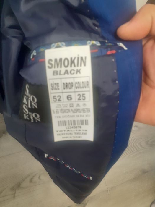 Costum purtat o singura data la o nunta