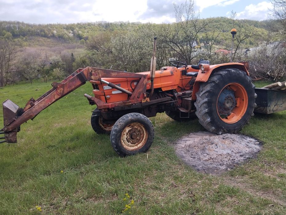 Tractor cu Incarcator Fiat Someca 800