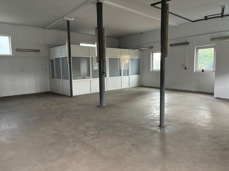 Spațiu comercial de închiriat