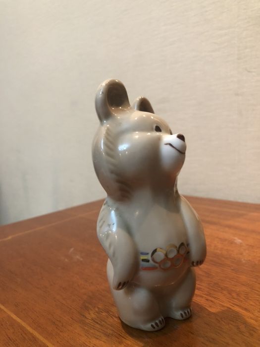 Статуэтка мишка Олимпийский