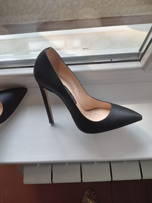 Туфли вечерние,новые