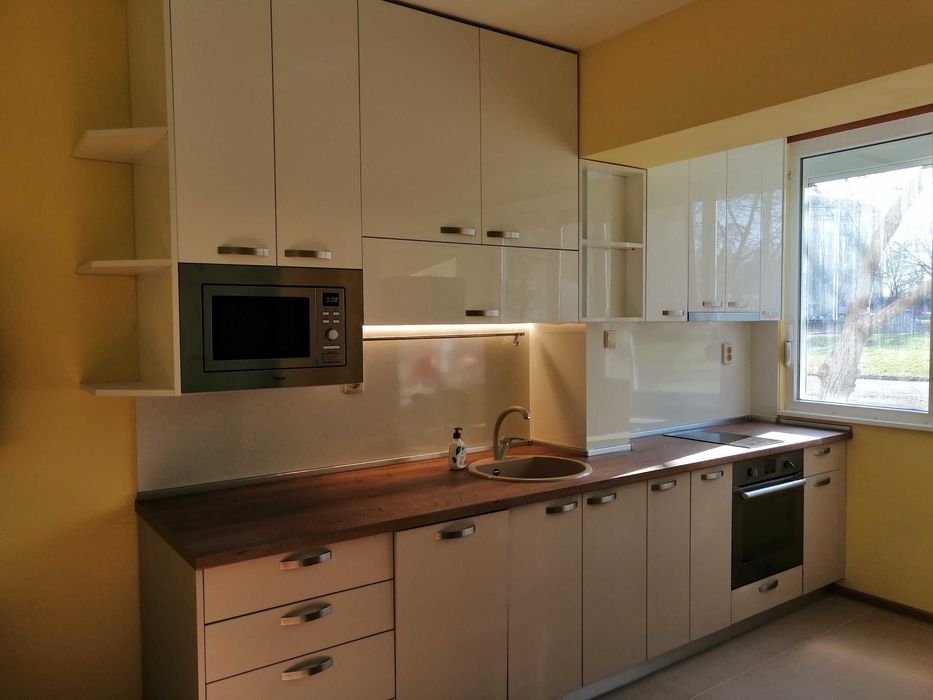 Дава се под наем Двустаен апартамент в София, Люлин 5 - 45 кв.м за 382.5 € - Снимка #1