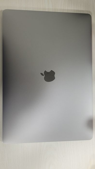 Macbook pro 16-inch