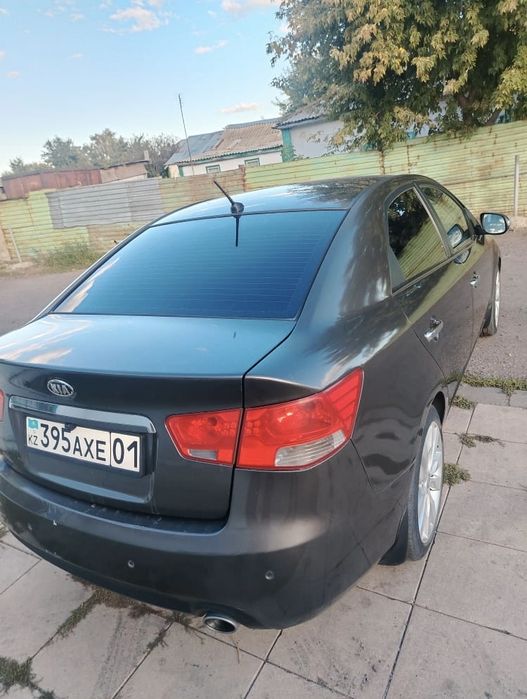 Kia Cerato 2010 2 поколение