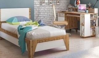 Шкаф Сканди 4есікті срочно сатылады почти новый