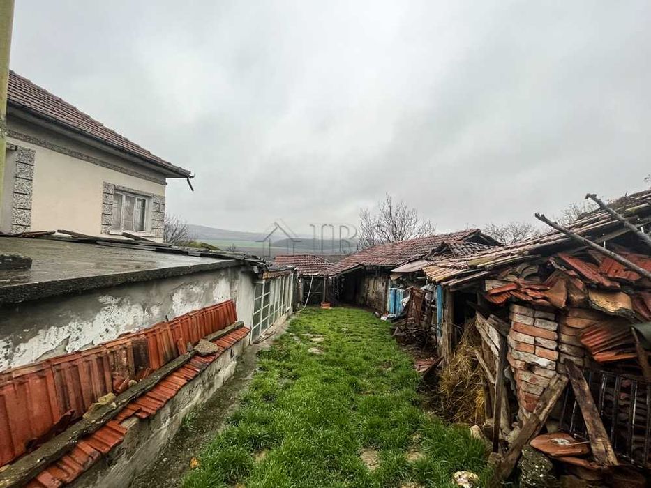 Къща с 3 спални с прекрасна панорама близо до Русе