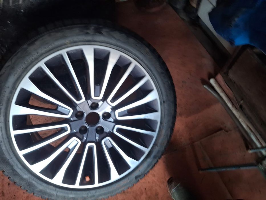 Продаются колёса.