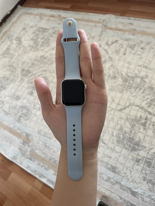 Apple watch SE (2nd gen) 40 mm