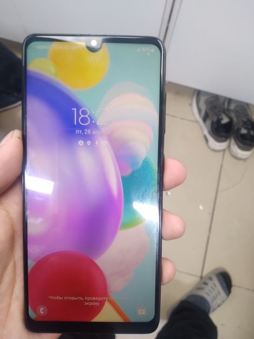 Самсунг а 41 4/64 ..