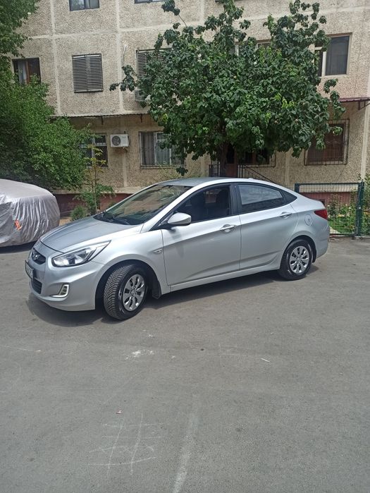 Продам хундай акцент 2015 года