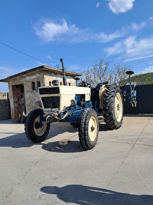 Tractor 80 cp de vanzare