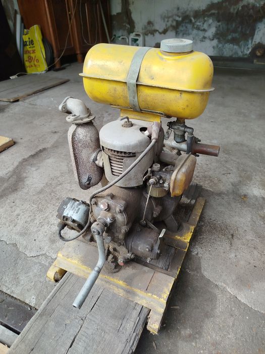 Мото помпа бензиновая