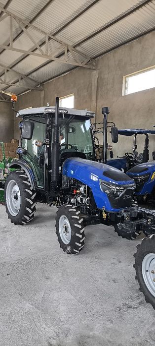 Traktor, трактор