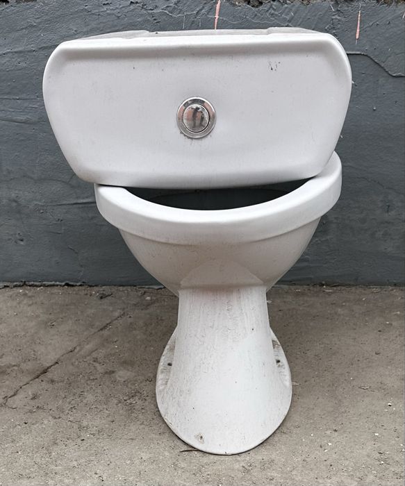 Унитаз бу сатылады