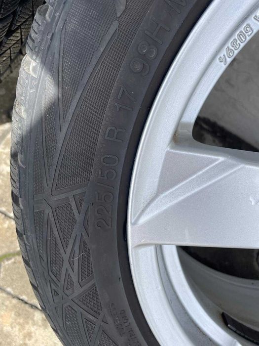 Губи Vredestein Winter Wintrac Pro 2023 и Джанти Rial 17