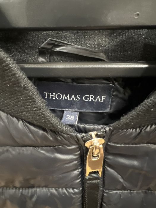 Продам весенню куртку!