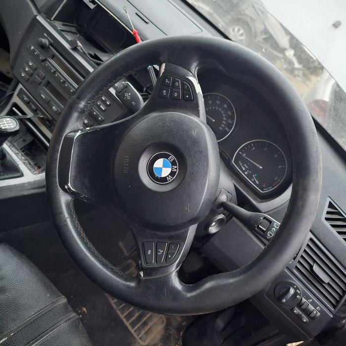 BMW Волан  200лв свален от х3 става и на други модели Bmw