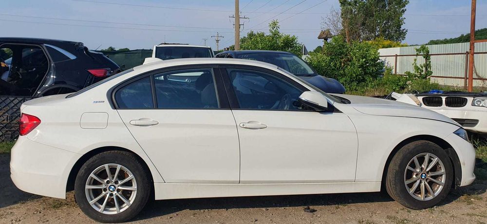 Dezmembrez BMW F30 330E SE AUTO 2.0 HYBRID 2016