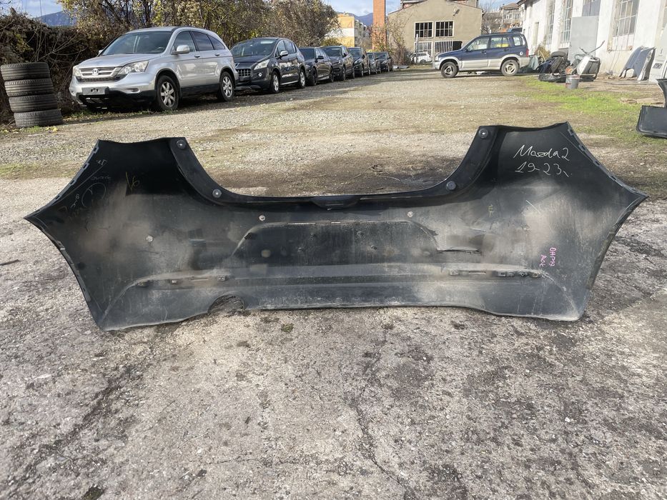 Задна броня за Mazda 2 Мазда 2  2020-2022г 2бр