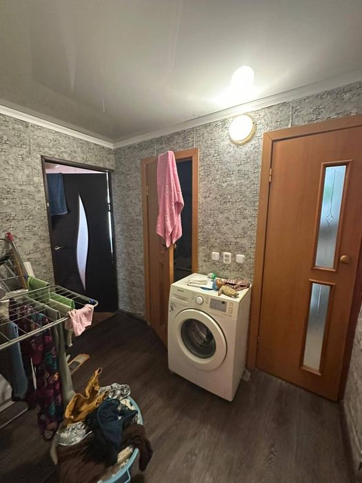Продам 2 комнатную квартиру