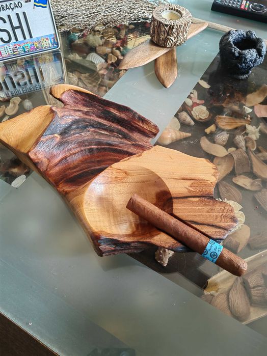 Арт пепелник за пури