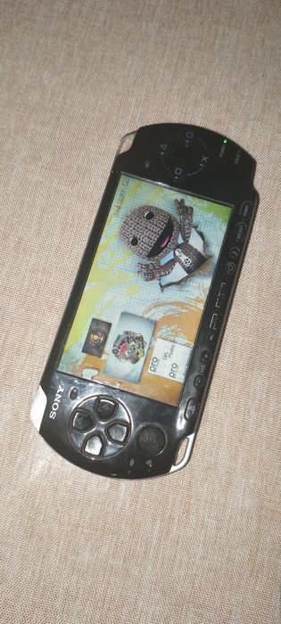 psp 3000, в хорошем состоянии