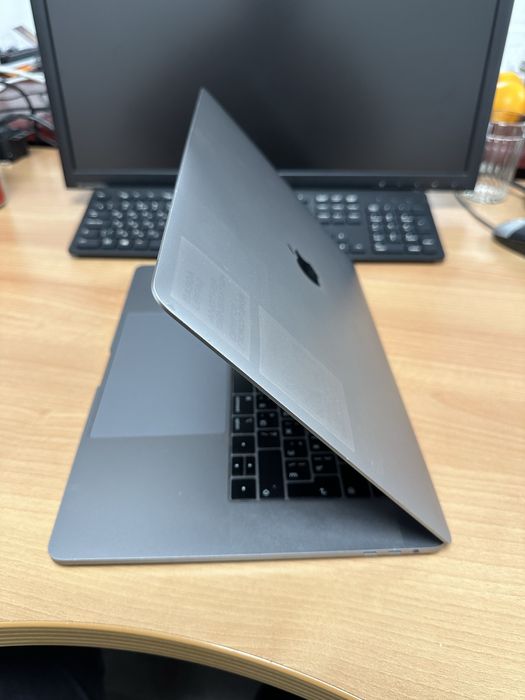 Macbook Pro 15 2018