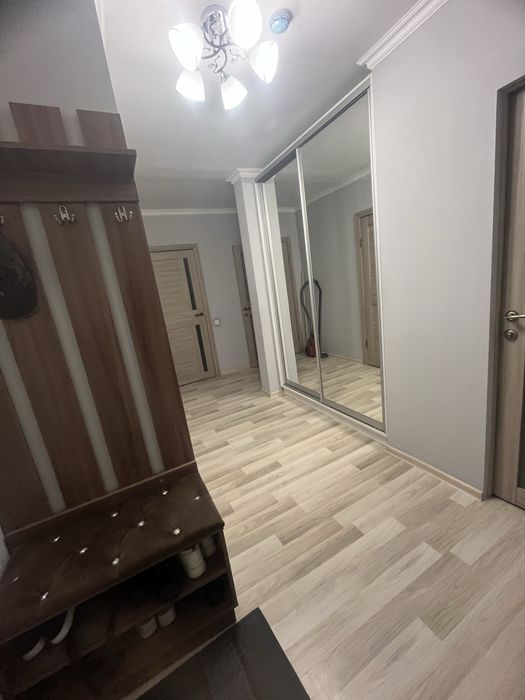 Ищем на подселение девушку