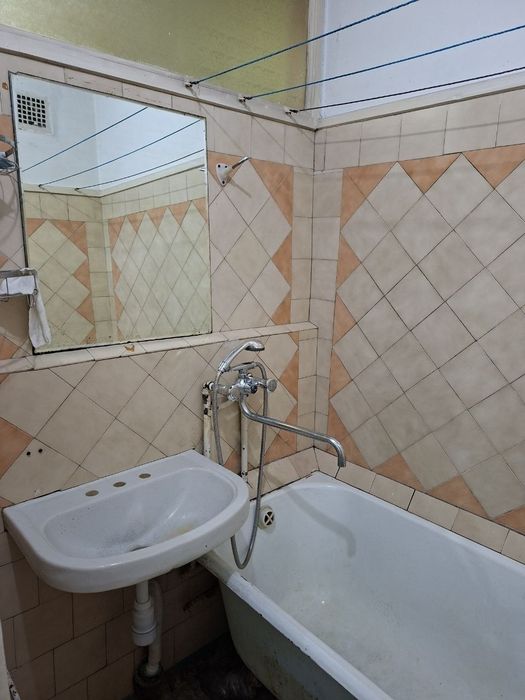 Mirobod Tumani Sarakulka uch xonalik uy