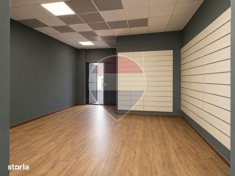 Spațiu comercial de 137mp de închiriat în zona Faleza Nor / vad intens