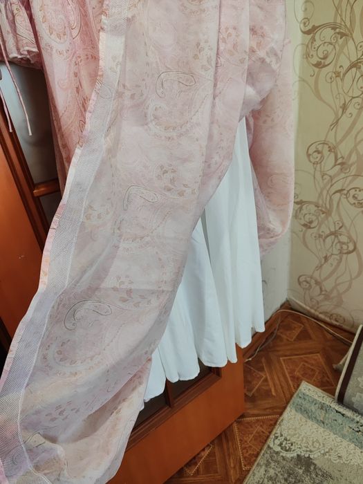 Продам красивое праздничное платье