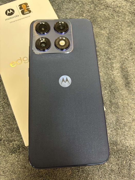 Motorola edge 70 pro 8/256