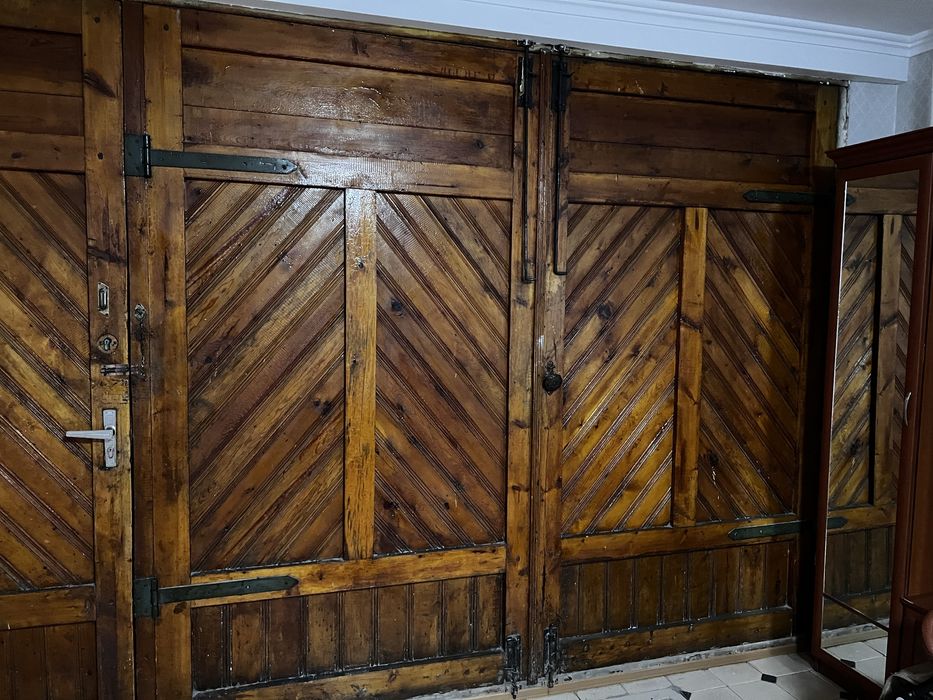 Darvoza варота тахтали сотилади. Холати зур