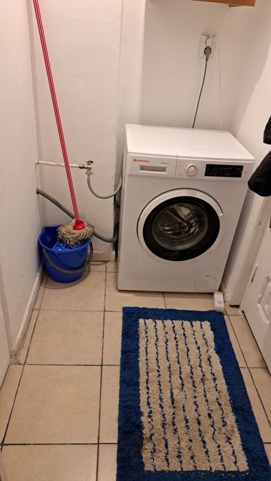 Inchiriez garsoniera