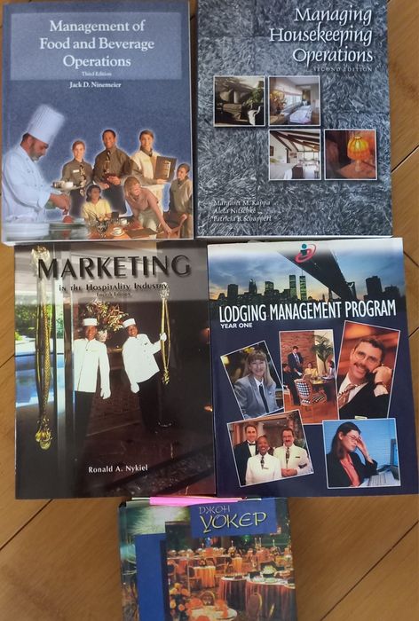 Учебные пособия HOTEL management and Operations