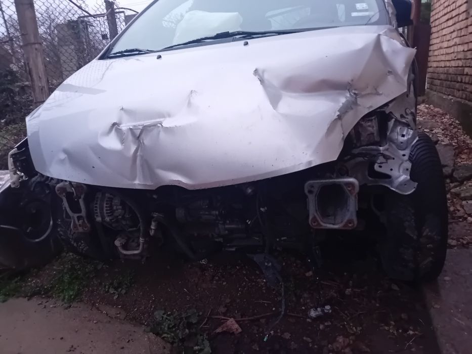 Катастофирала мазда 5