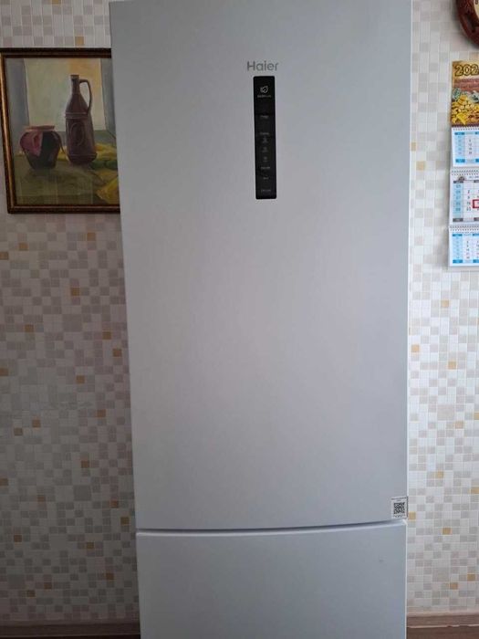 Продам холодильник Haier в отличном состоянии
