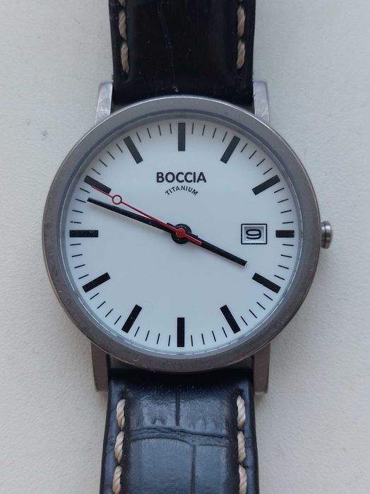 Продам часы оригинал.