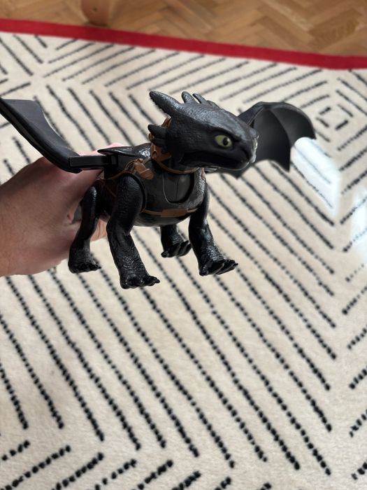 Интерактивна играчка DreamWorks - Беззъб с плазмен огън