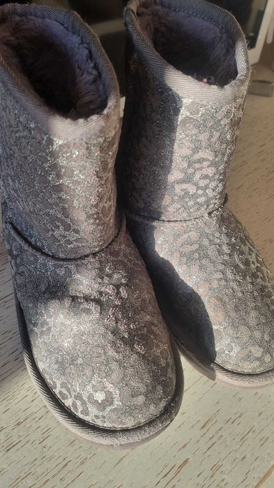 Детски боти UGG, агн. Кожа