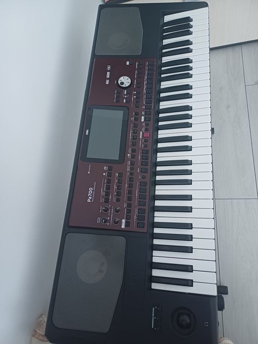 Korg pa 700'''''