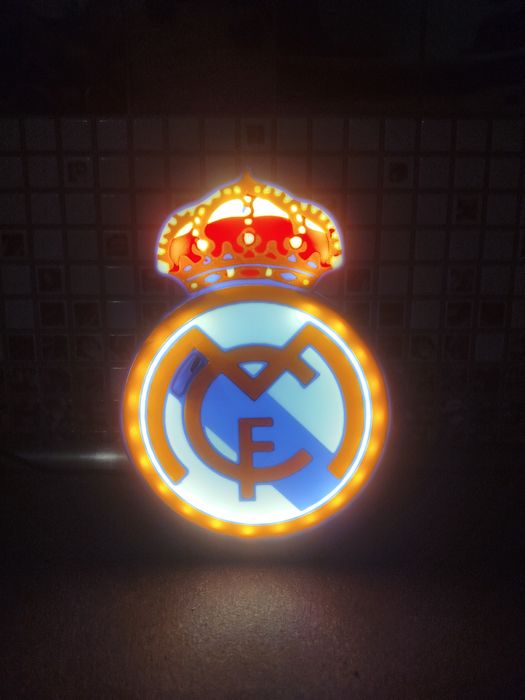 Футболни лампи-Арсенал,Барселона,Реал Мадрид,Ман. Юнайтед, Левски,ЦСКА