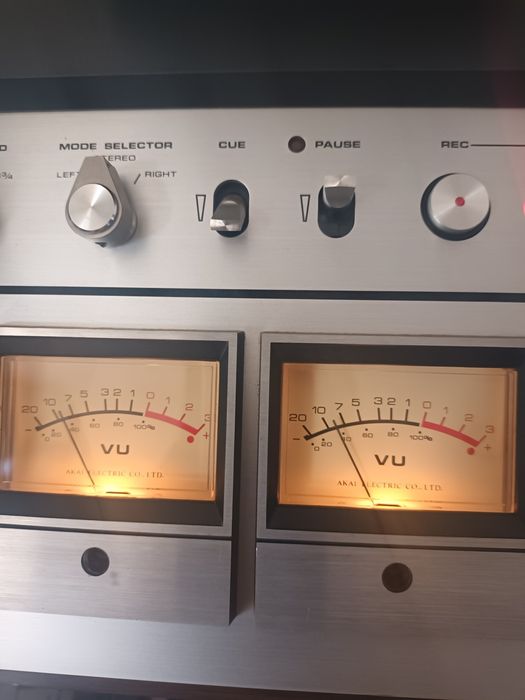 Magnetofon Akai GX-650 D