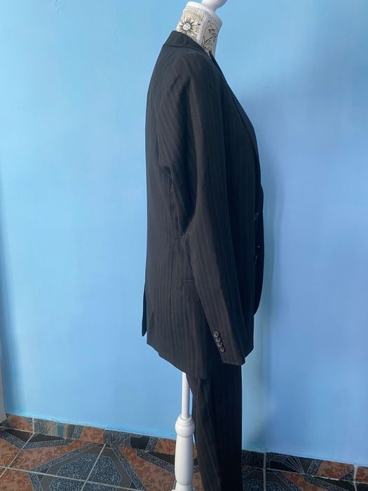 Costum Dolce & Gabbana în stare foarte buna